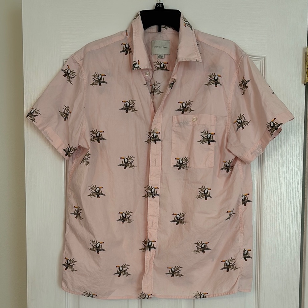 American Eagle Outfitters Pink Casual Button Down Shirt with Palm Tree Print